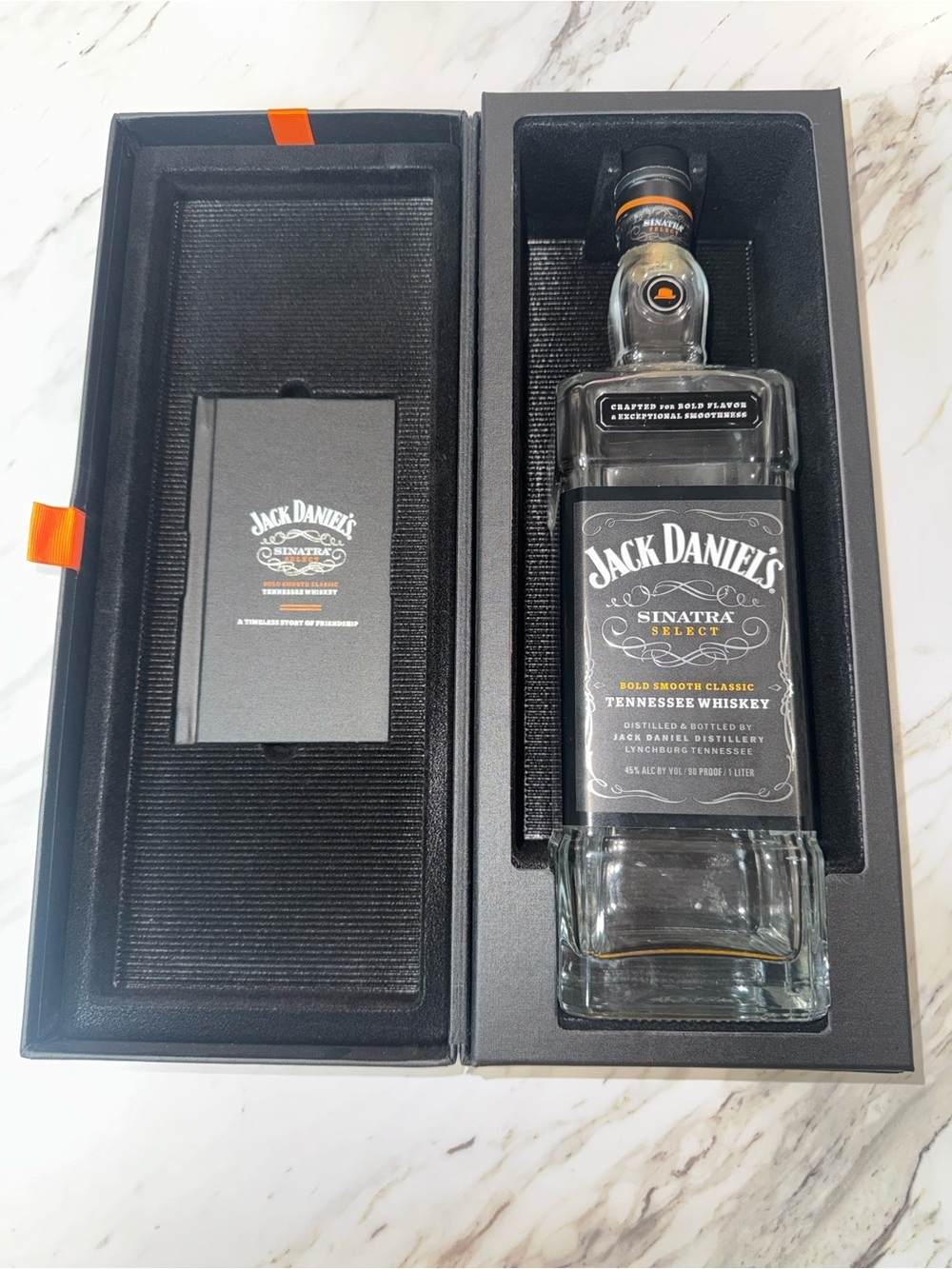 Jack Daniels FRANK SINATRA SELECT Special Edition Empty Bottle + Box + Book Mint